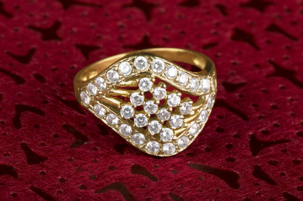 Diamantové šperky vám pomohou oslavit vzácné životné momenty