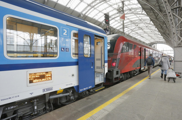 České dráhy loni asistovaly více než 7 tisícům cestujících se zdravotním postižením