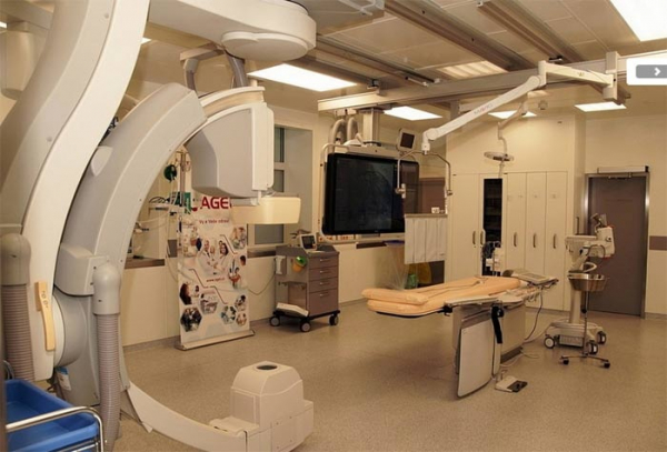 AGEL otevřel v Pardubické nemocnice moderní kardiocentrum